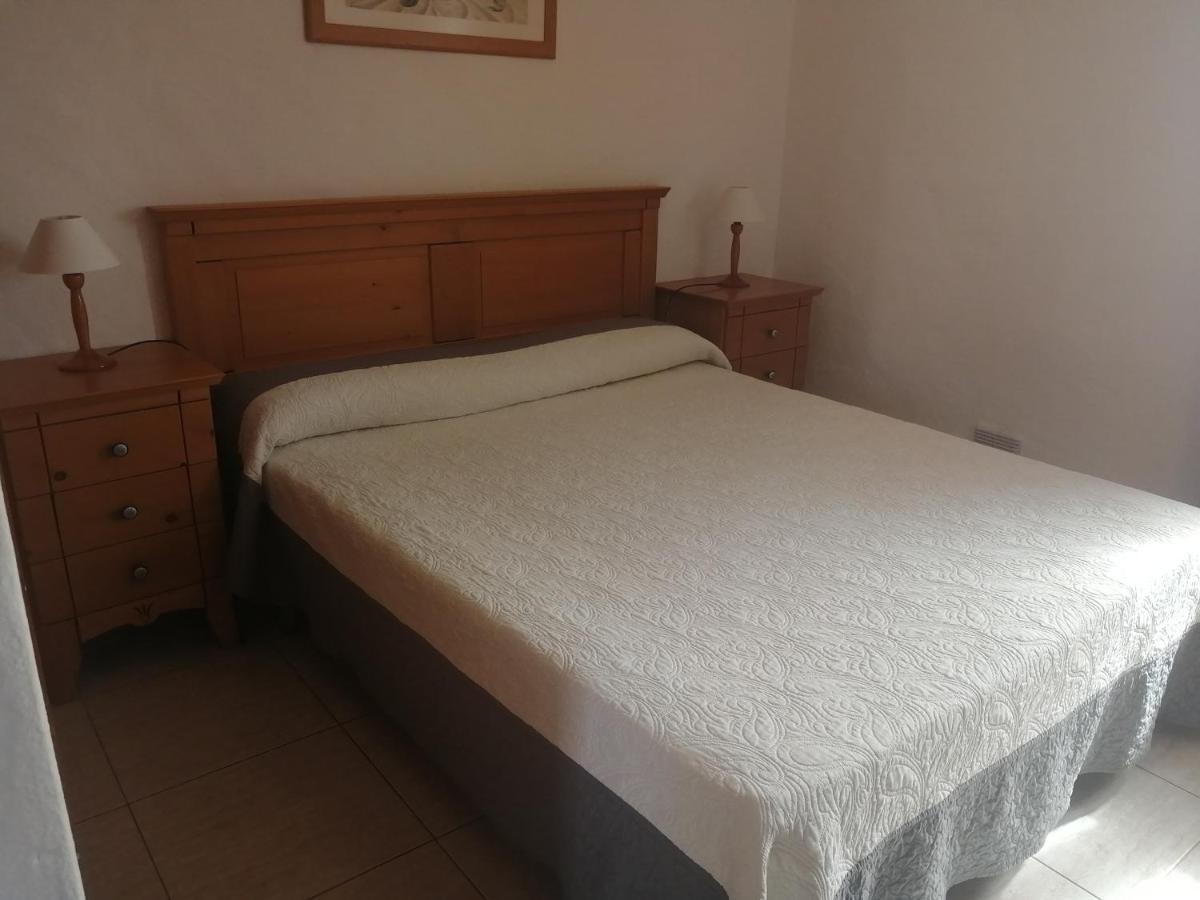 One-Bedroom Apartment,1142223811:JPEG
