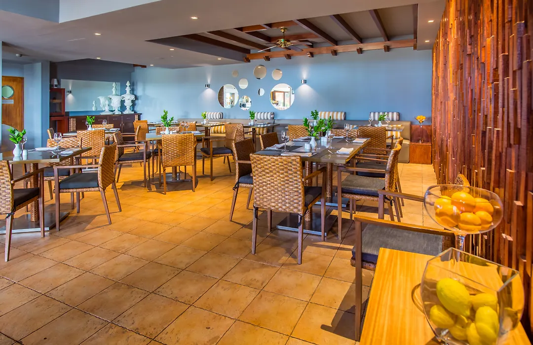 Calheta Beach - All-Inclusive - Savoy Signature-1