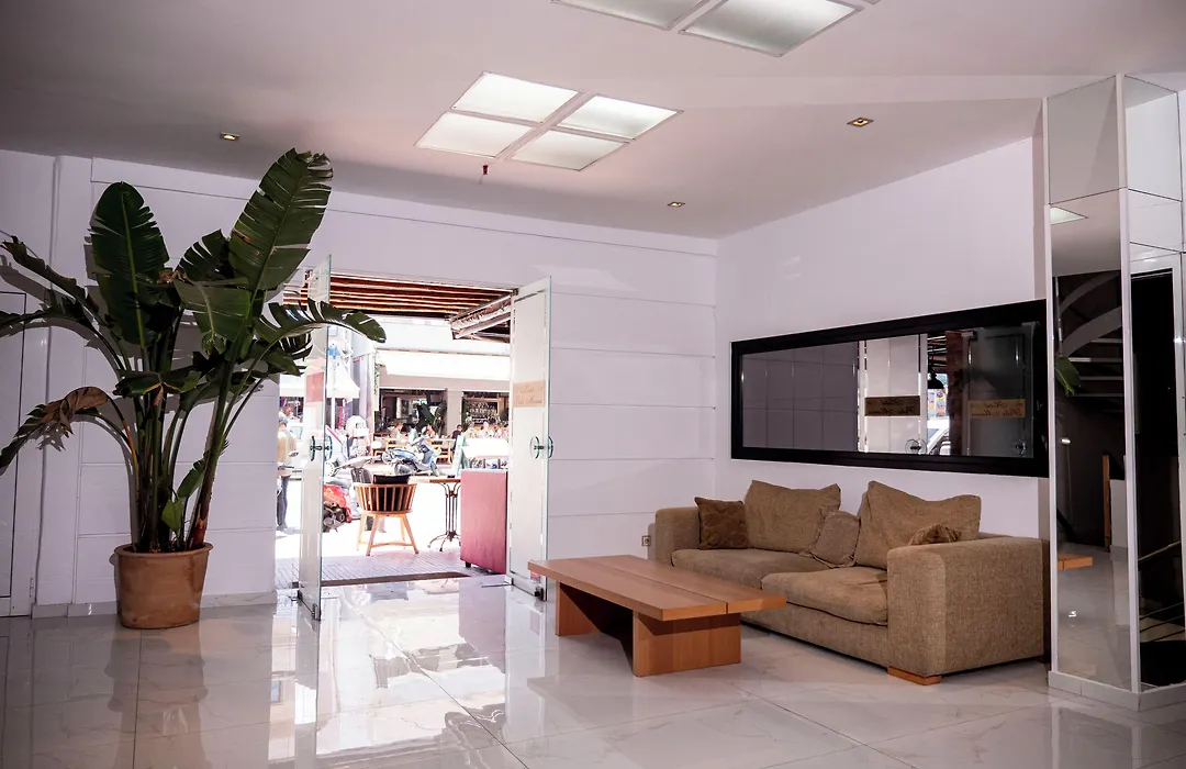 Pela Maria Hotel (Adults Only)-1