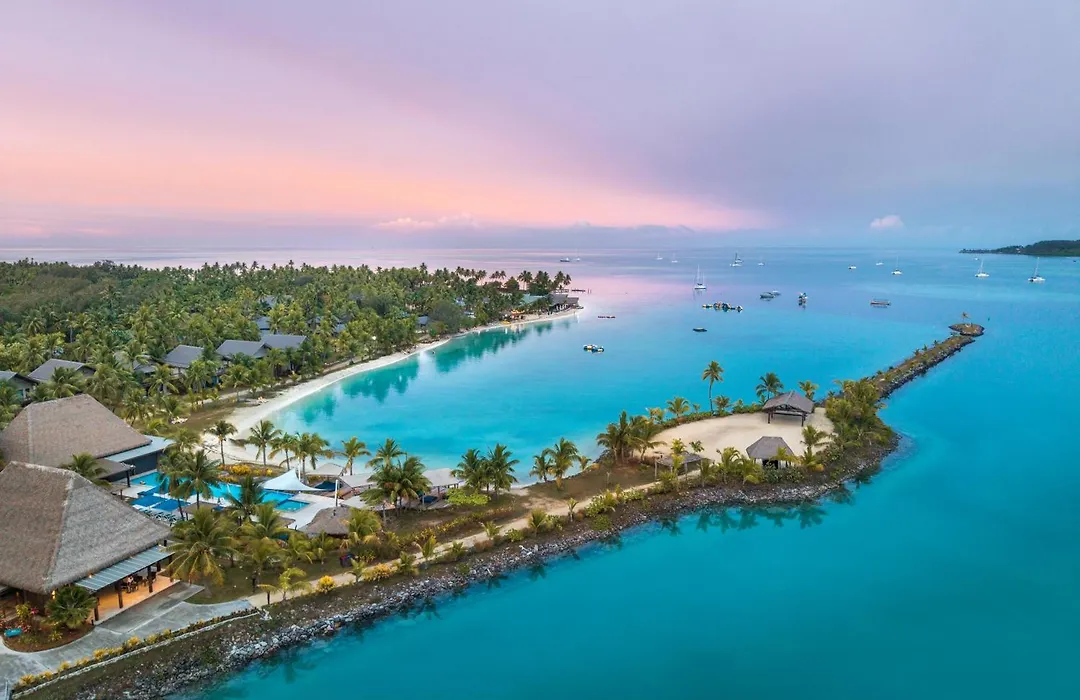 Plantation Island Resort-1