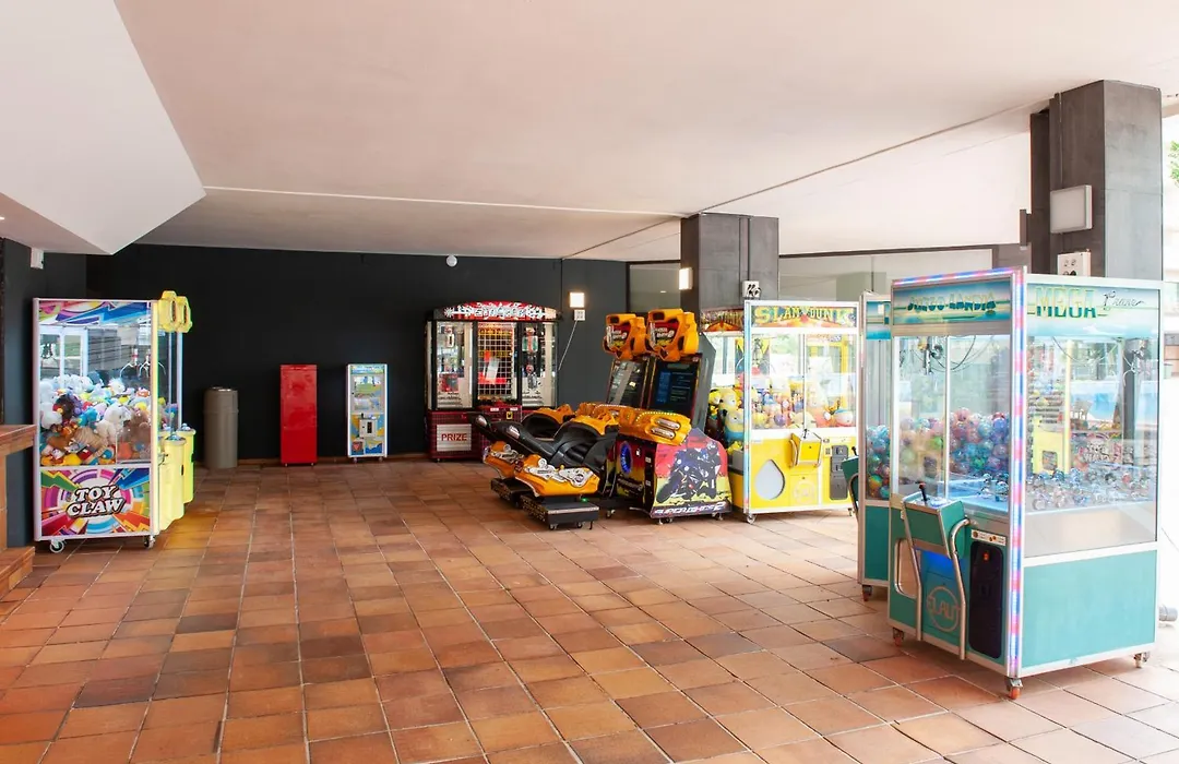 Hotel Club Cala Romani-1