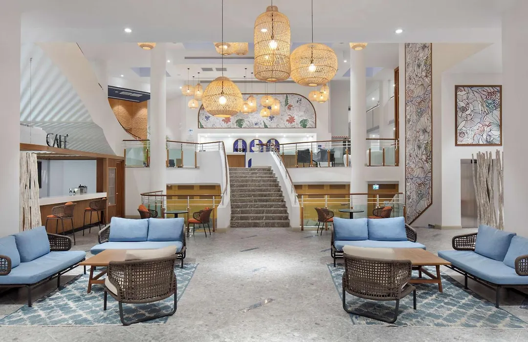 Doubletree By Hilton Bodrum Isil Club Ultra All-Inclusive Resort-1