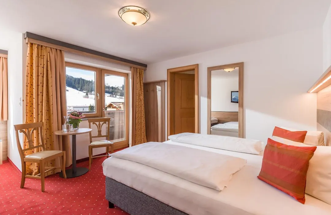 Lifthotel-1