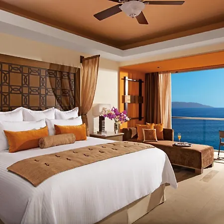 Dreams Vallarta Bay Resorts & Spa-2