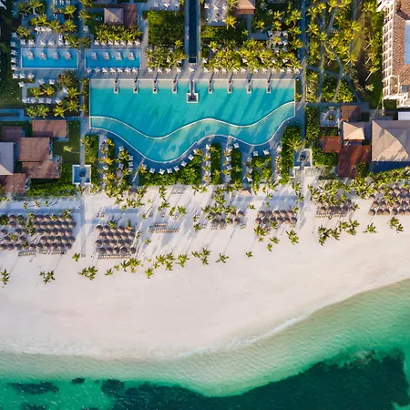 Adults Only Club At Lopesan Costa Bavaro Resort-3