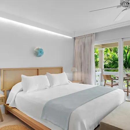 Couples Sans Souci (Adults Only)-3