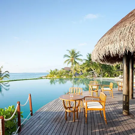 Lux* South Ari Atoll Resort & Villas-3