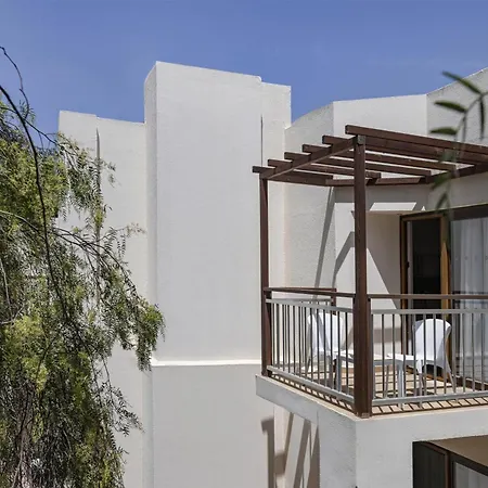 Doubletree By Hilton Bodrum Isil Club Ultra All-Inclusive Resort-3