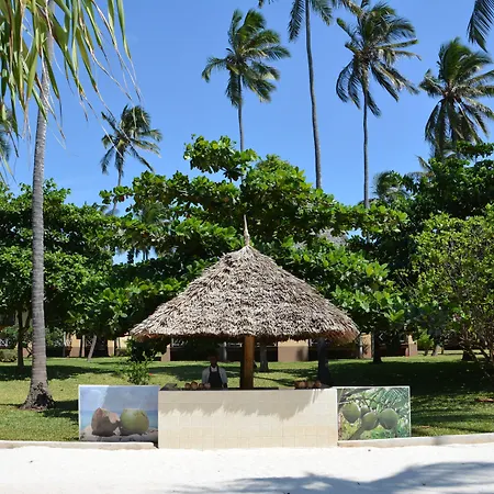 Neptune Pwani Beach Resort & Spa Zanzibar-3