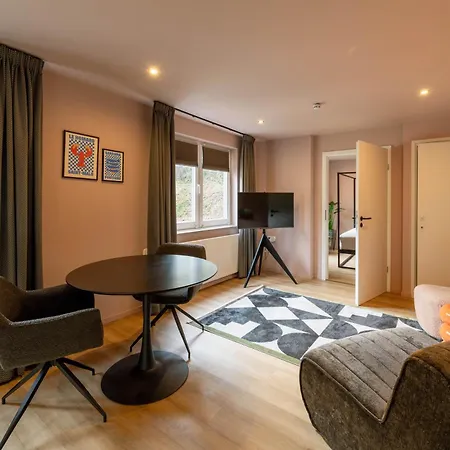Hotel Riche-2