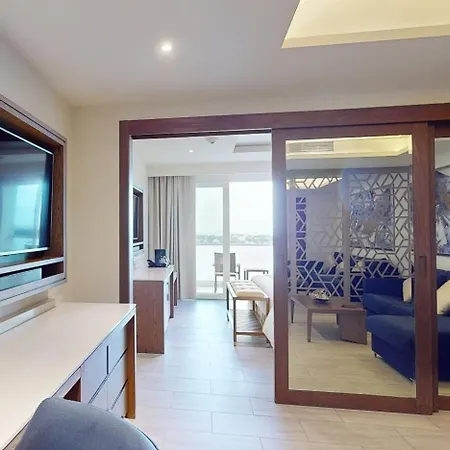 Royalton Chic Cancun, An Autograph Collection All-Inclusive Resort - Adults Only-2