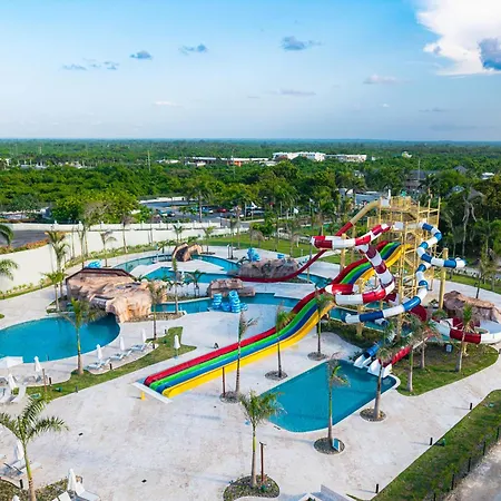 Wyndham Alltra Punta Cana All Inclusive Resort-2
