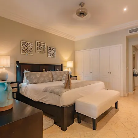 Tan Resorts Marina Cap Cana-3