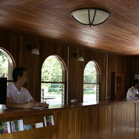 Pura Vida Retreat & Spa-2