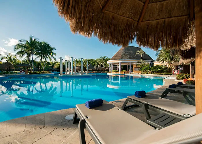 Iberostar Waves Paraiso Beach Playa del Carmen
