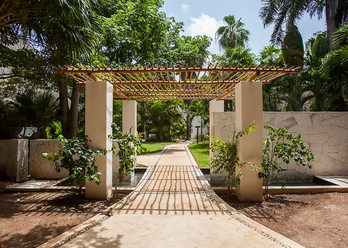 Mahekal Beach Front Resort & Spa Playa del Carmen