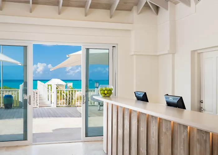 Alexandra Resort - All-Inclusive Grace Bay