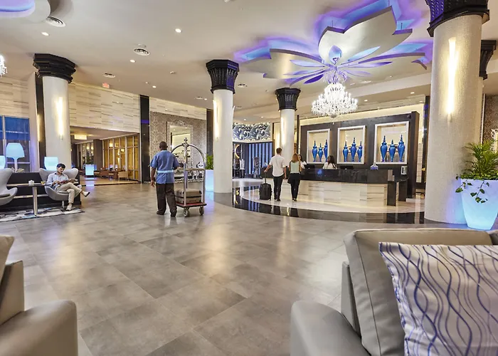 Riu Palace Paradise Island (Adults Only) Creek Village