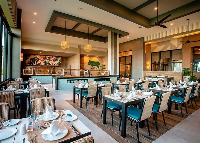 Hotel Riu Latino (Adults Only) Chacmuchuch
