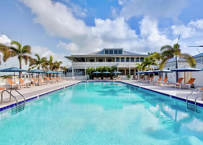 Mahogany Bay Resort And Beach Club, Curio Collection San Pedro 