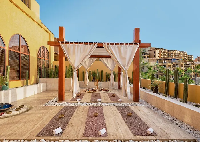 5-star all-inclusive resorts in Cabo San Lucas