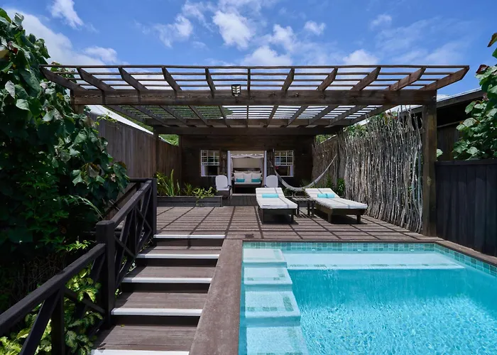 Keyonna Beach Johnson's Point