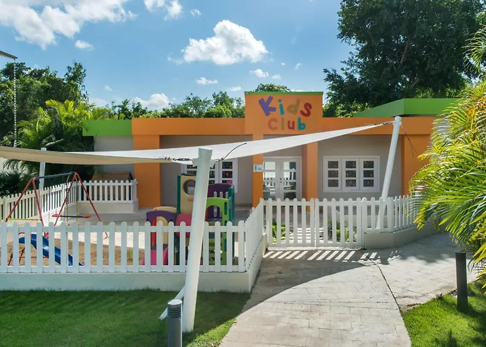 Emotions By Hodelpa - Juan Dolio Hotel