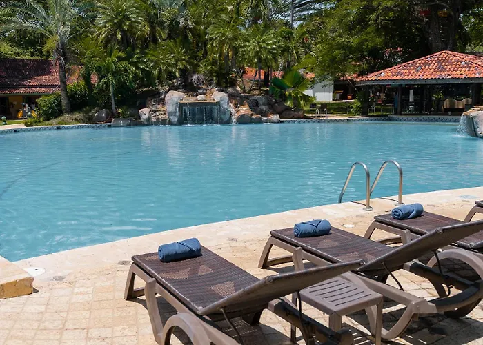 Cc Beach Front Papagayo All Inclusive Culebra
