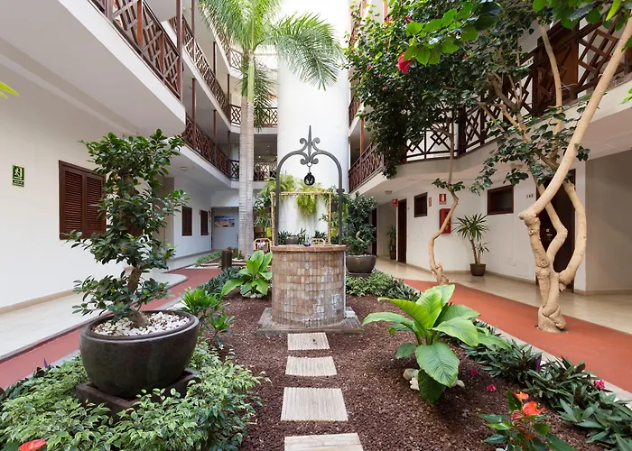 Globales Tamaimo Tropical Aparthotel Puerto de Santiago 