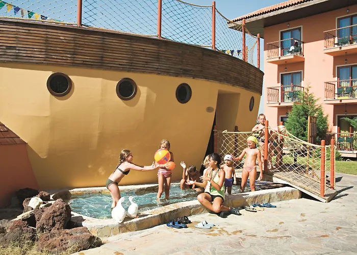 Club Grand Aqua Hotel Colakli