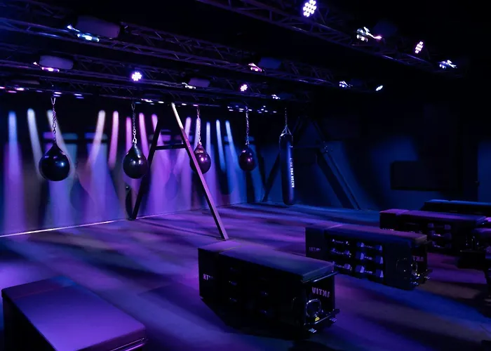 Le Meridien Mina Seyahi Beach Resort & Waterpark Dubai