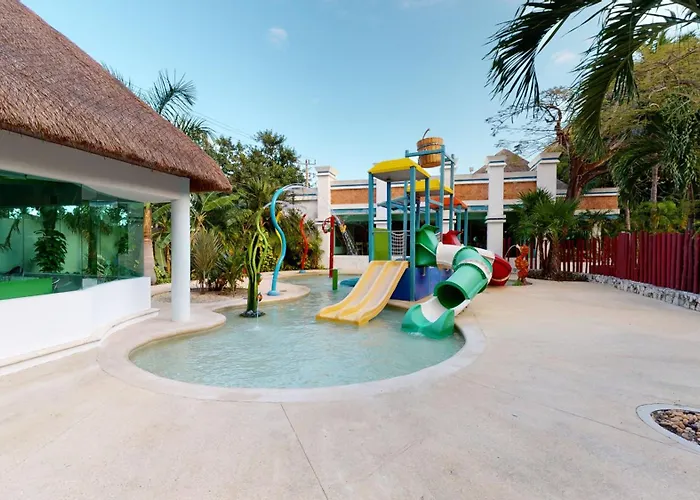 Grand Park Royal Cozumel Hotel