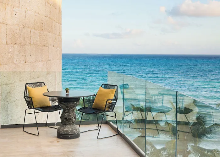 Hyatt Centric Playa Del Carmen - Downtown House & Beach House (Adults Only)