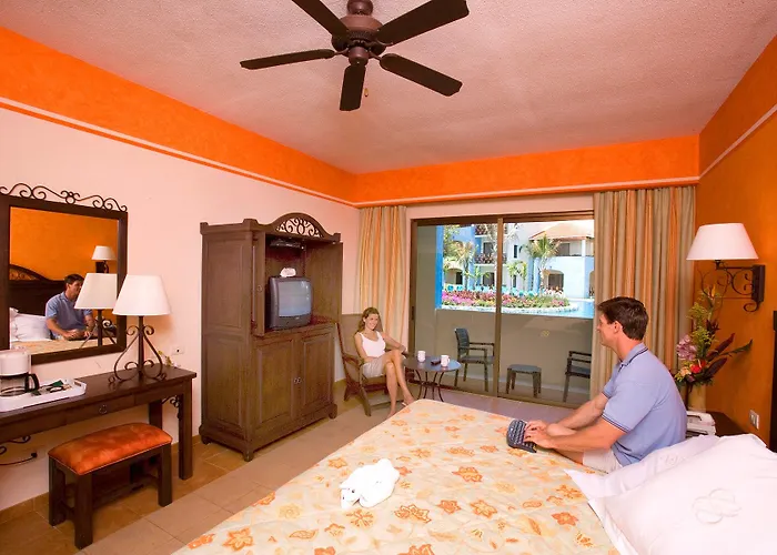 Occidental Grand Xcaret All Inclusive Hotel Los Dos Compadres